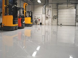 Lagerlokal med golv för lätt trucktrafik